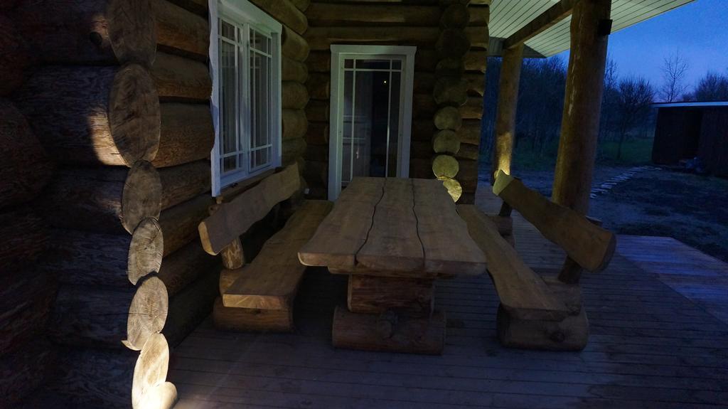 Humala Holiday Home Kohila Zimmer foto